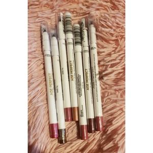 Anti Feathering Lip Liners